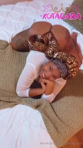 Dive into this steamy compilation of me shaking this juicy ass and