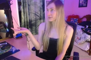 Www twitch tv tasseltemple