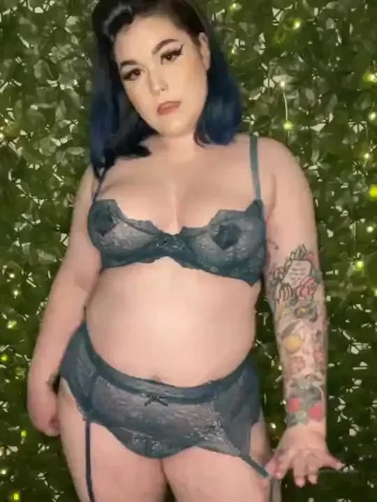 I m absolutely loving making these little videos they make me feel so 