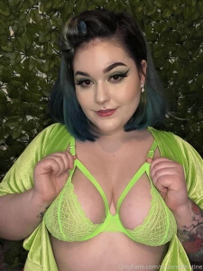 Hope you re all having a great thursday