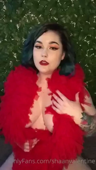 I love playing with this boa so much i night have to bring my blue one part 2 