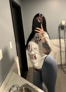 Am i looking thiccccc yall