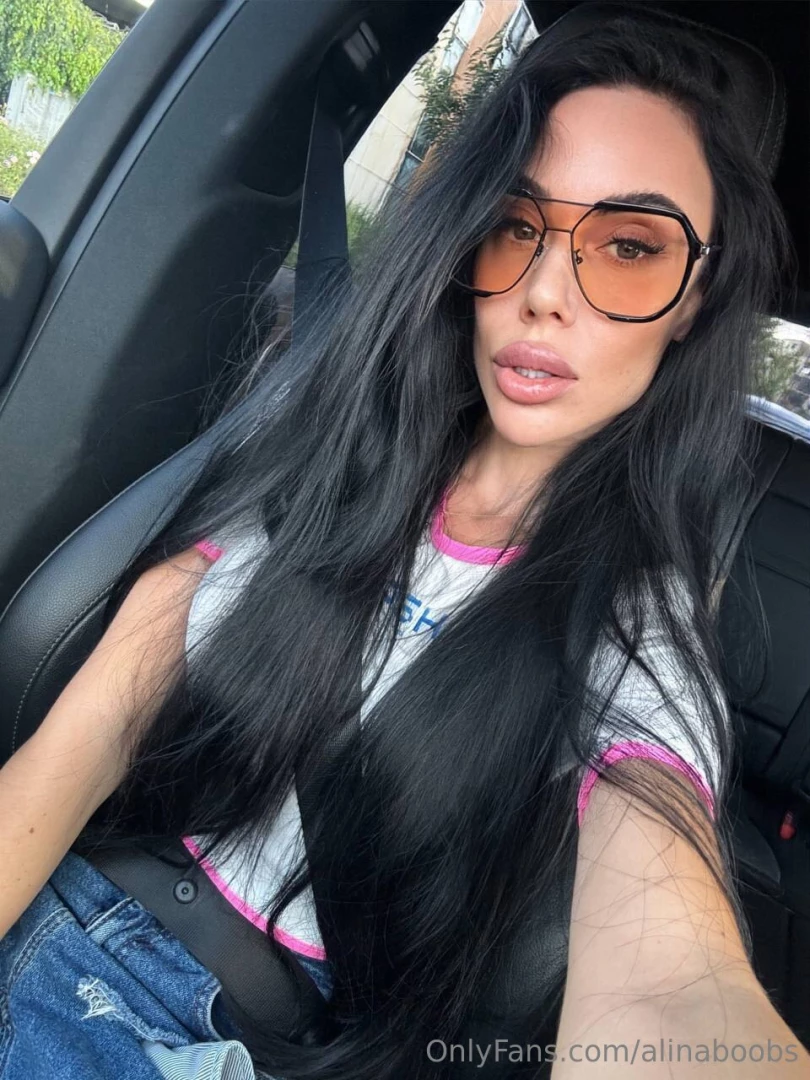 Buckle up in the car and i want someone to fasten me to the bed 