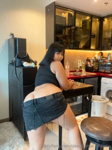 I think this skirt nailed the short skirt category part 1