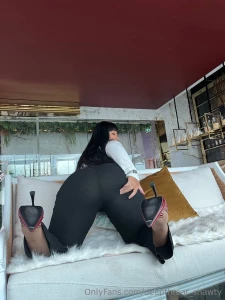 Let s stay in the office after work and i ll show you something