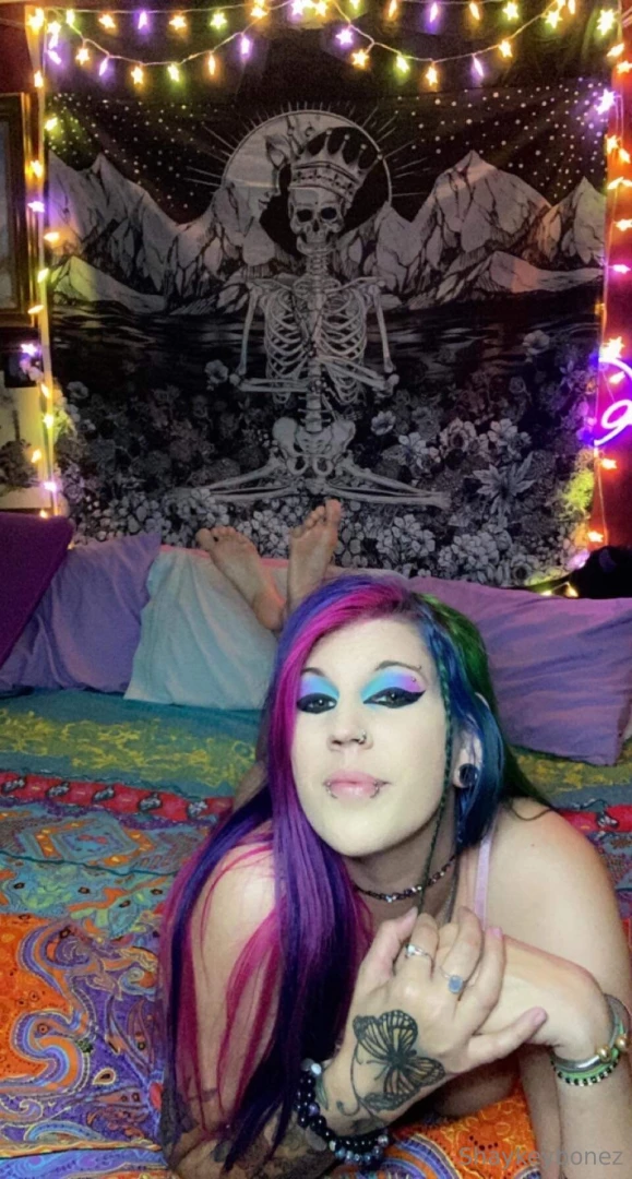 I m only alittle horny hehe 