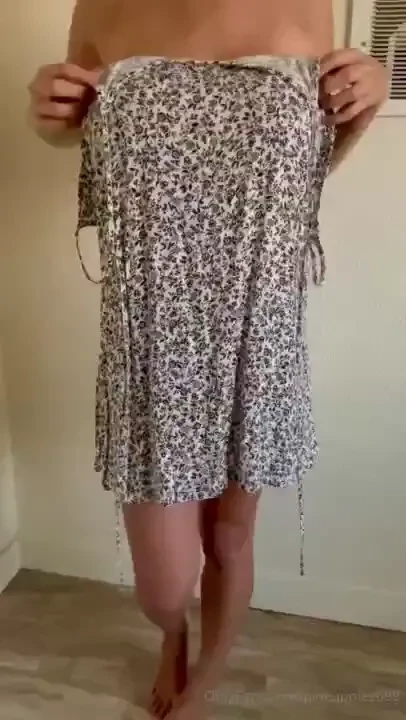 2 minutes of changing out of my new sundress to my strapless bra then 