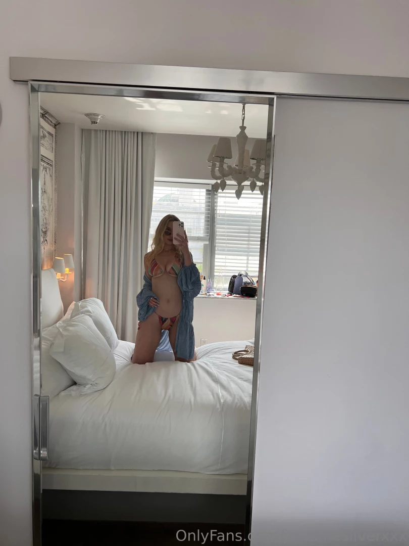 Got a little time wanna do something naughty with me 