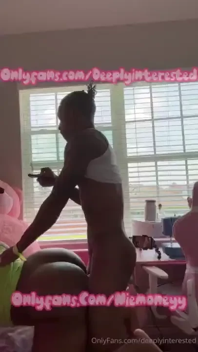 Hey what yall doing it s slut me out saturday should i go live 2 pm 