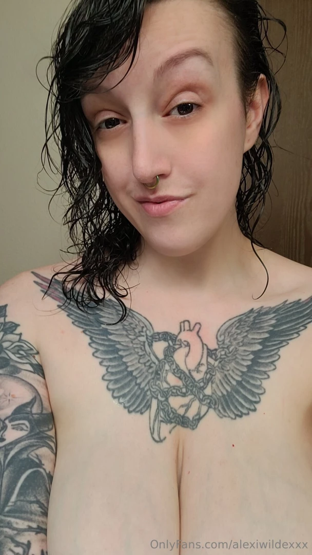 I m sending a free video to all new vip members become a member today 