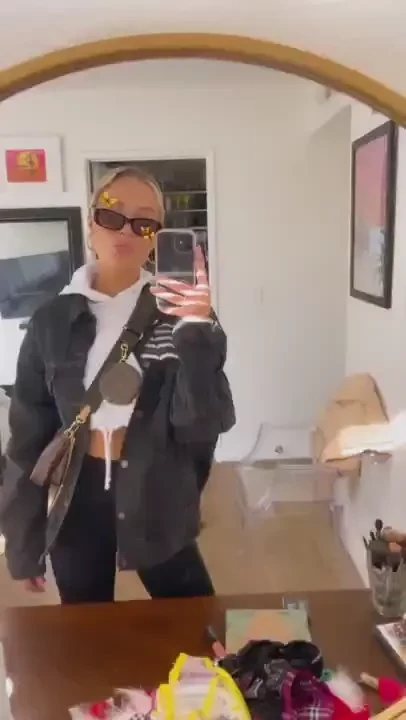 Outfit of the day i went for a cute but casual look for my shoot today 