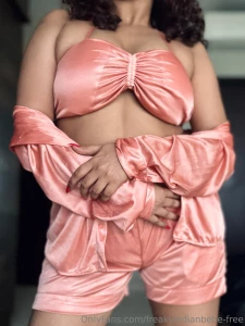 Find the rest https onlyfans com freakyindianbebe-vip