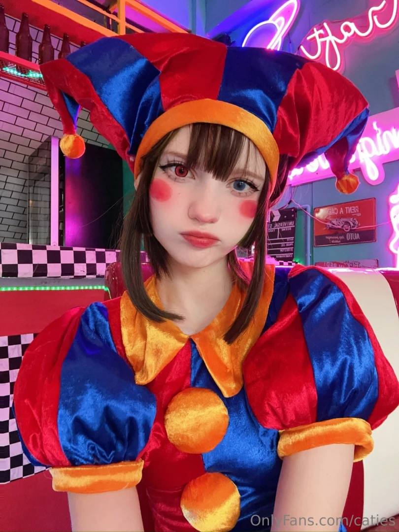 Ready for the show msg me 