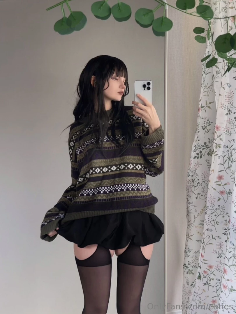 I heard a rumor that you love my thighs is that true 