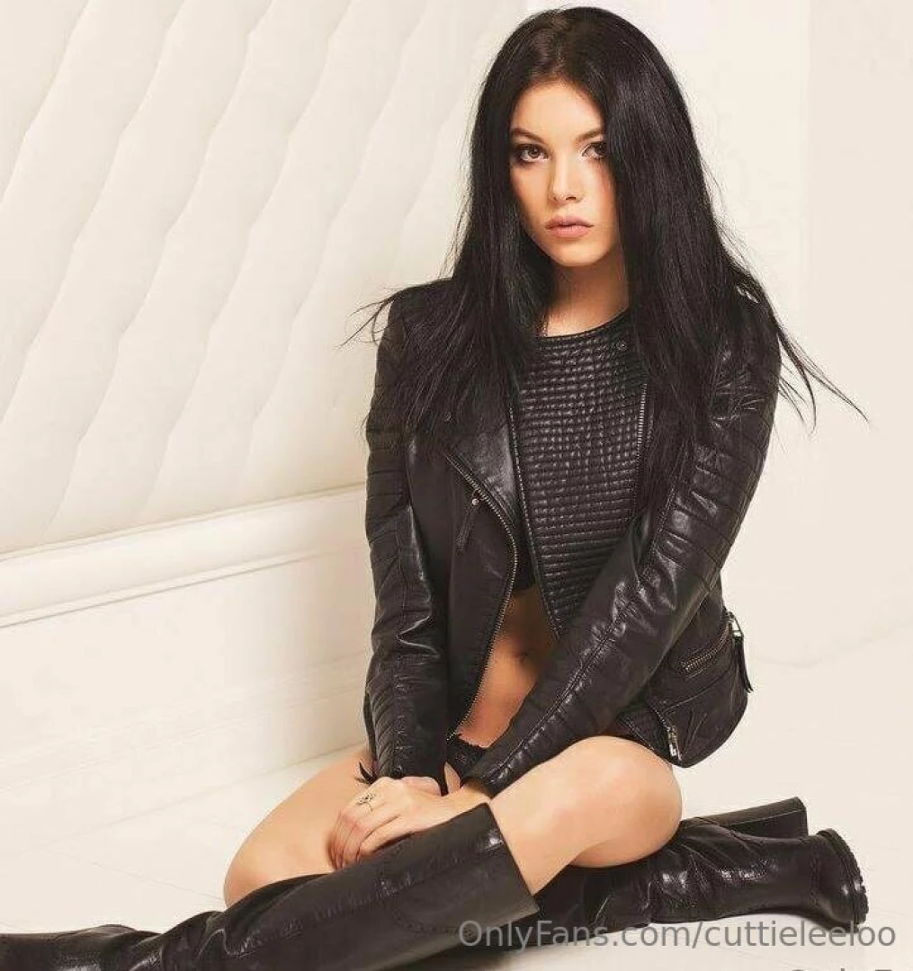 Paulina_guess free page paulina_guess at first glance this girl may part 2 