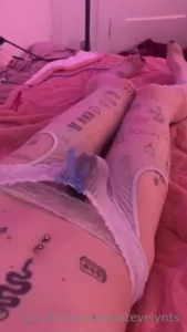 Squirmy drippy ouchie part 2