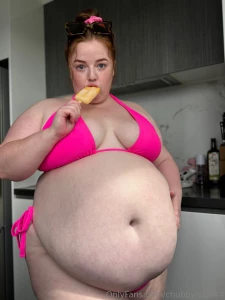 Off to the pool but i wanted a frosty fruit first