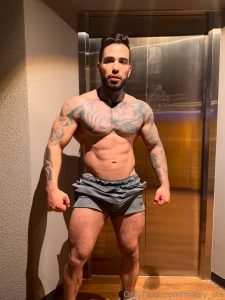 You and i bump together in the hallway like this what would you do let