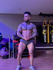 The lighting was just right what do you think of this body dm me