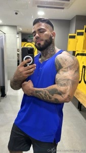 How would you rate this biceps let me know