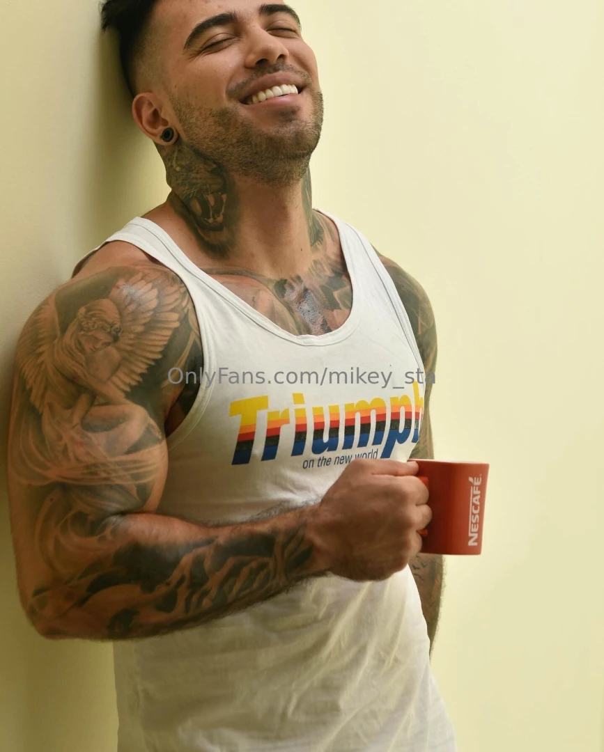 You like your men like your coffee hot and strong 