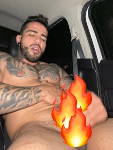 Have you seen my car wanking clip dm me