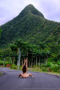 Creating art and sexy things everywhere we go part 2