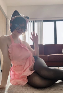 Taking these photos was really fun i wanna try backlighting more often part 2