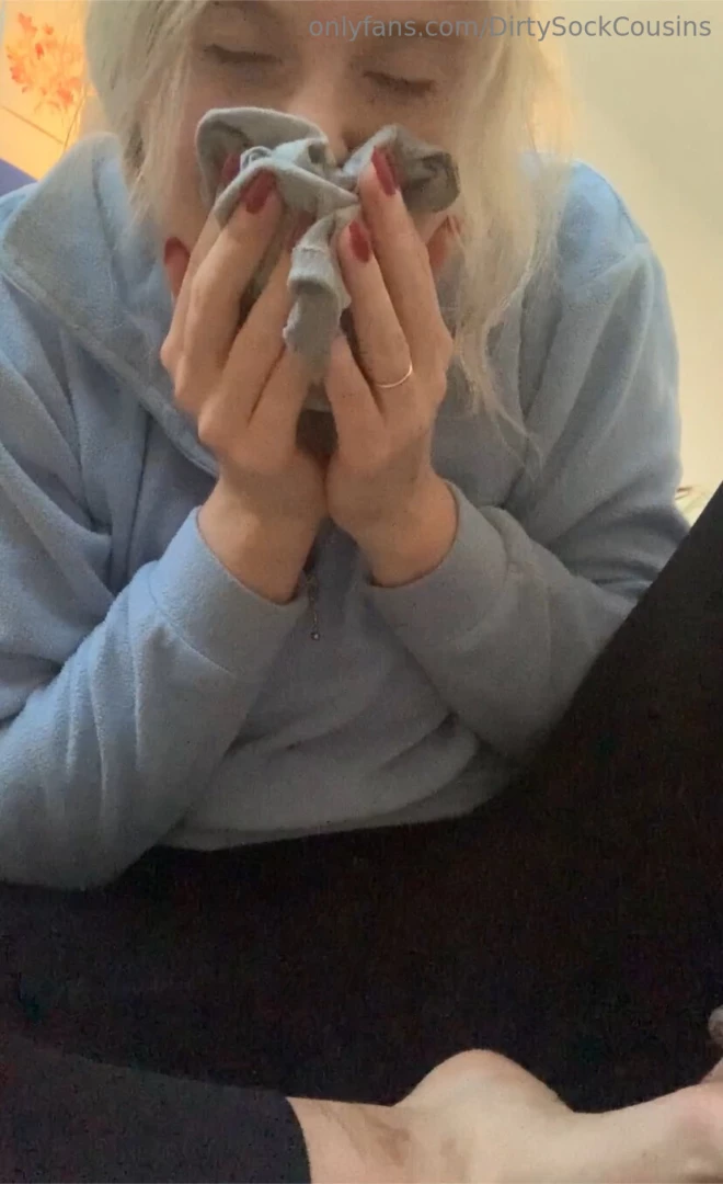 Super sweaty stinky socks alert went for a 6h hike and came back to part 1 