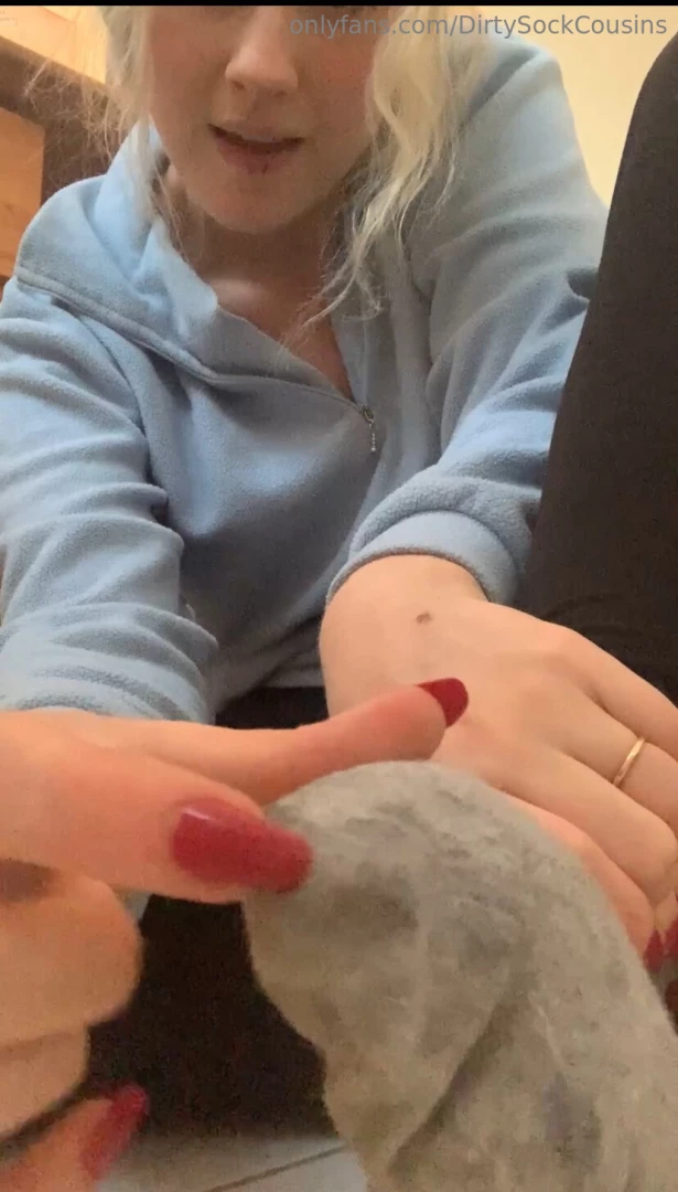 Super sweaty stinky socks alert went for a 6h hike and came back to part 2 