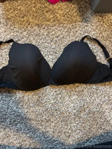 Bras for sale sizes range from 34h to 38j dm me for prices part 6