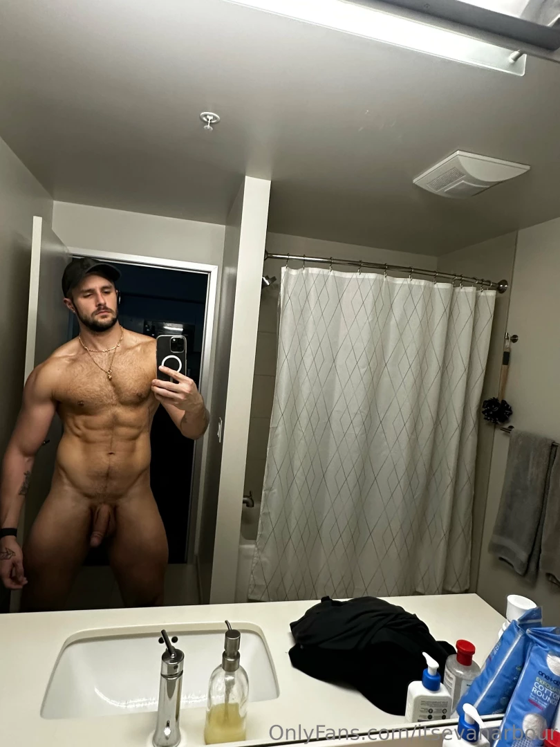 Currently bulking at 3300 calories day and i m loving the progress so part 1 