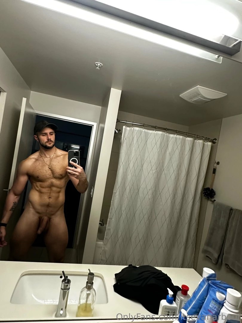 Currently bulking at 3300 calories day and i m loving the progress so 