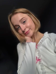 My hair s a mess but do you mind part 2