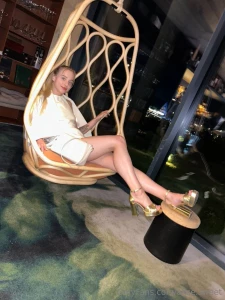 Do you want to sit next to me part 1