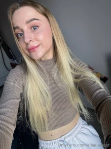 Quick outfit check for you today part 1