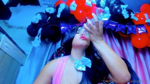 Sexy bunny fucking my ass and drinking squirt mmmmmmmm trick or treat part 1