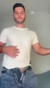 Text me privately if you wish a striptease happy weekend my love escr