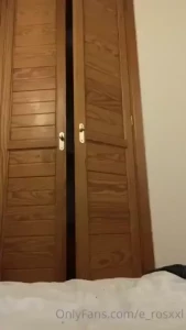 Follandome la mano en el armario