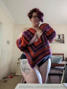 I m having a bit of trouble with this jumper i crocheted