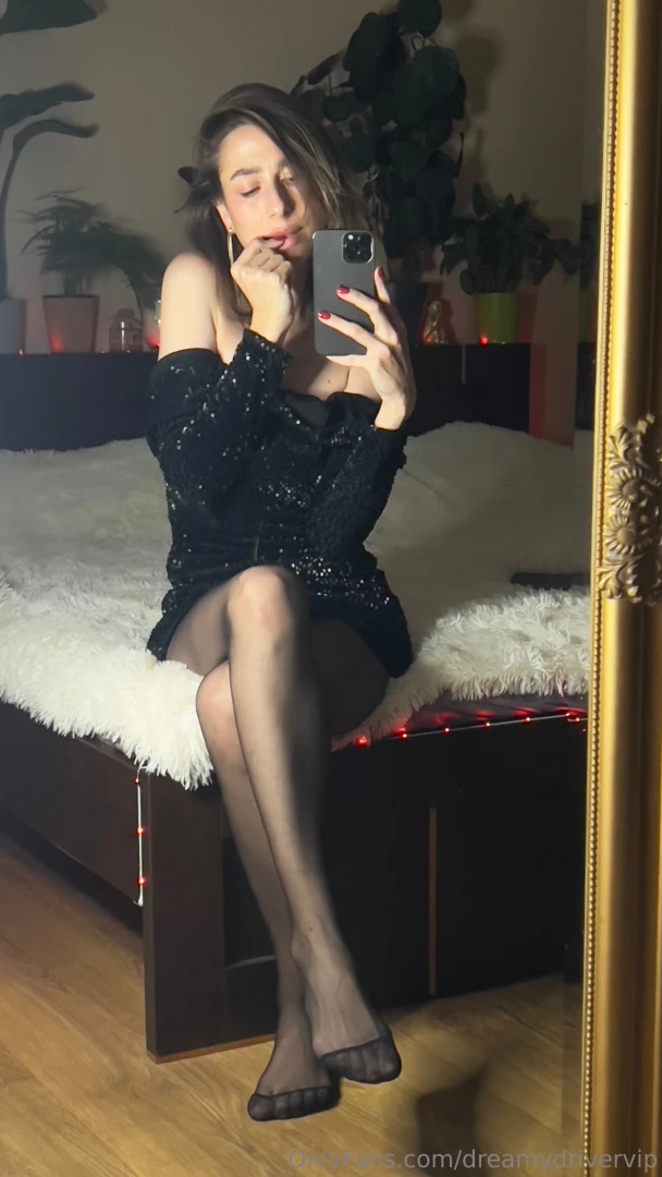 I still can t decide which side to choose light or dark looks like you 