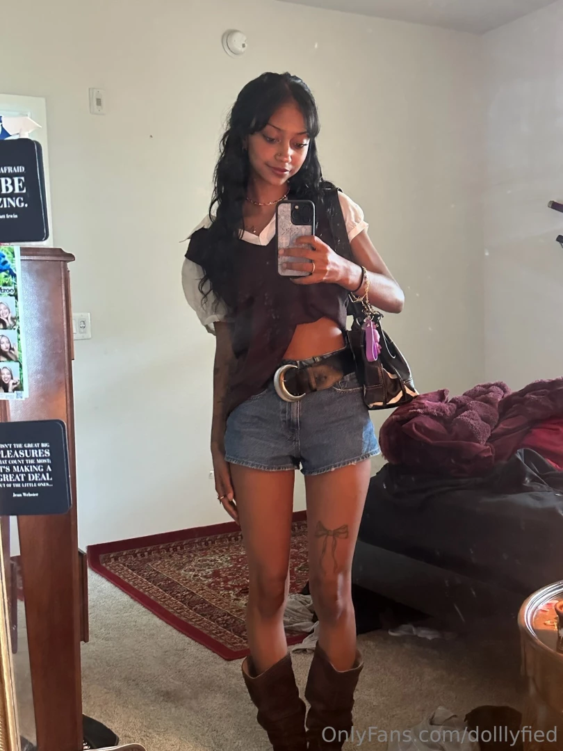 Ootd of today wanna see what s underneath 