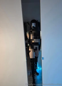 Shiny set p topless sexy gloves and overknees teasing gifs