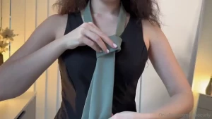 I hope this instruction on how to tie a tie finds you well
