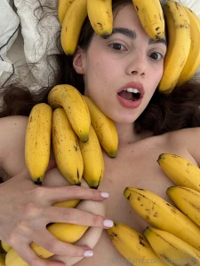 When life gives you bananas i ordered 7 bananas well i thought i did