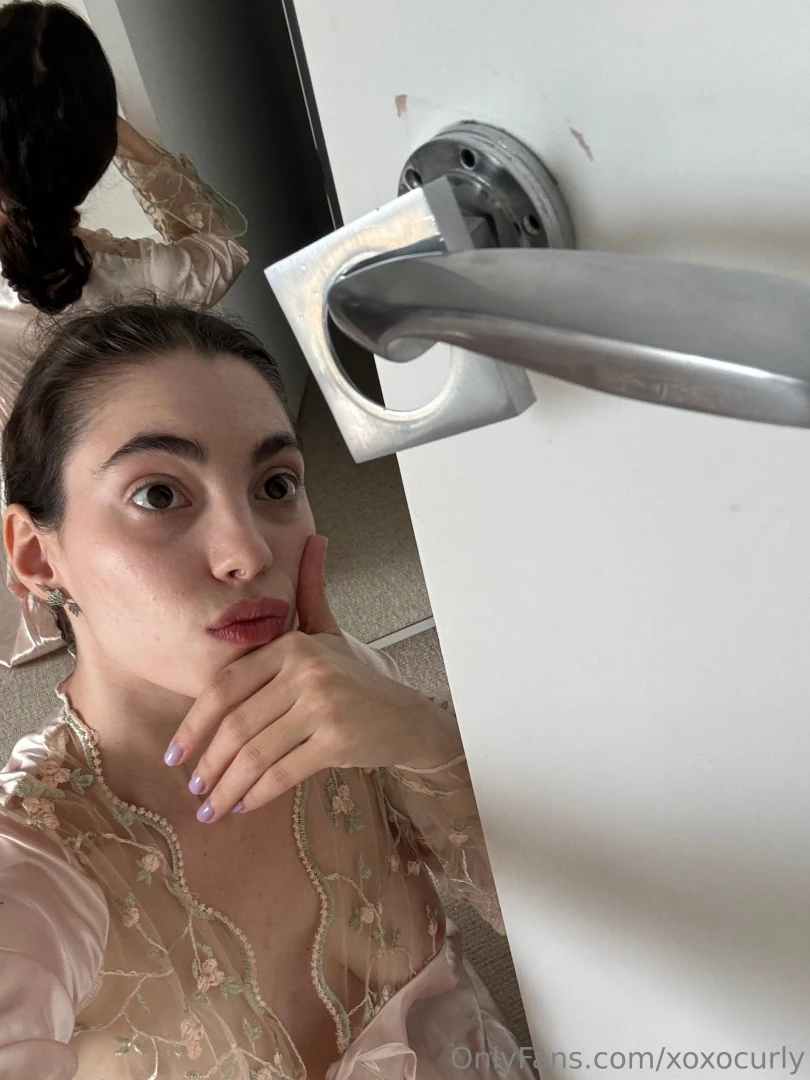 Man hands needed asap being single and independent is all fun and 