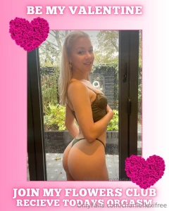 Buy me flowers amp be my valentine i m in the mood to make some