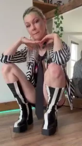 Beetlejuice cosplay that s miss beetle - juicy swipe to the end for part 3