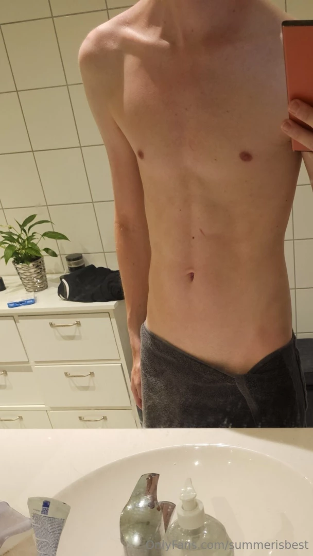 Photo dump time pretty similar pics this time lol but there is a part 3 