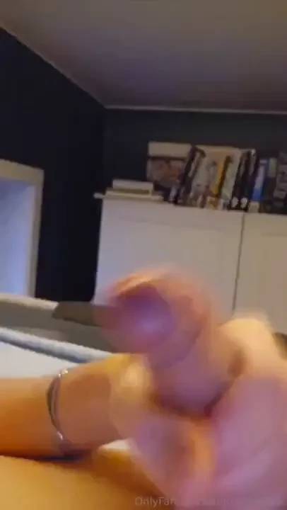 A little warning on this one i managed to scratch the mic at the start 